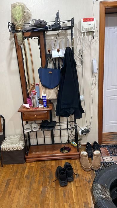 Прихожка шкаф вешалка