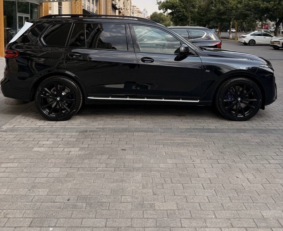 BMW X7 xDrive 40I full 2025/25 год