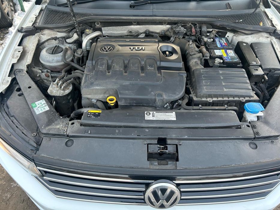 Carcasă filtru aer VW Passat B8 1.6 tdi DCX