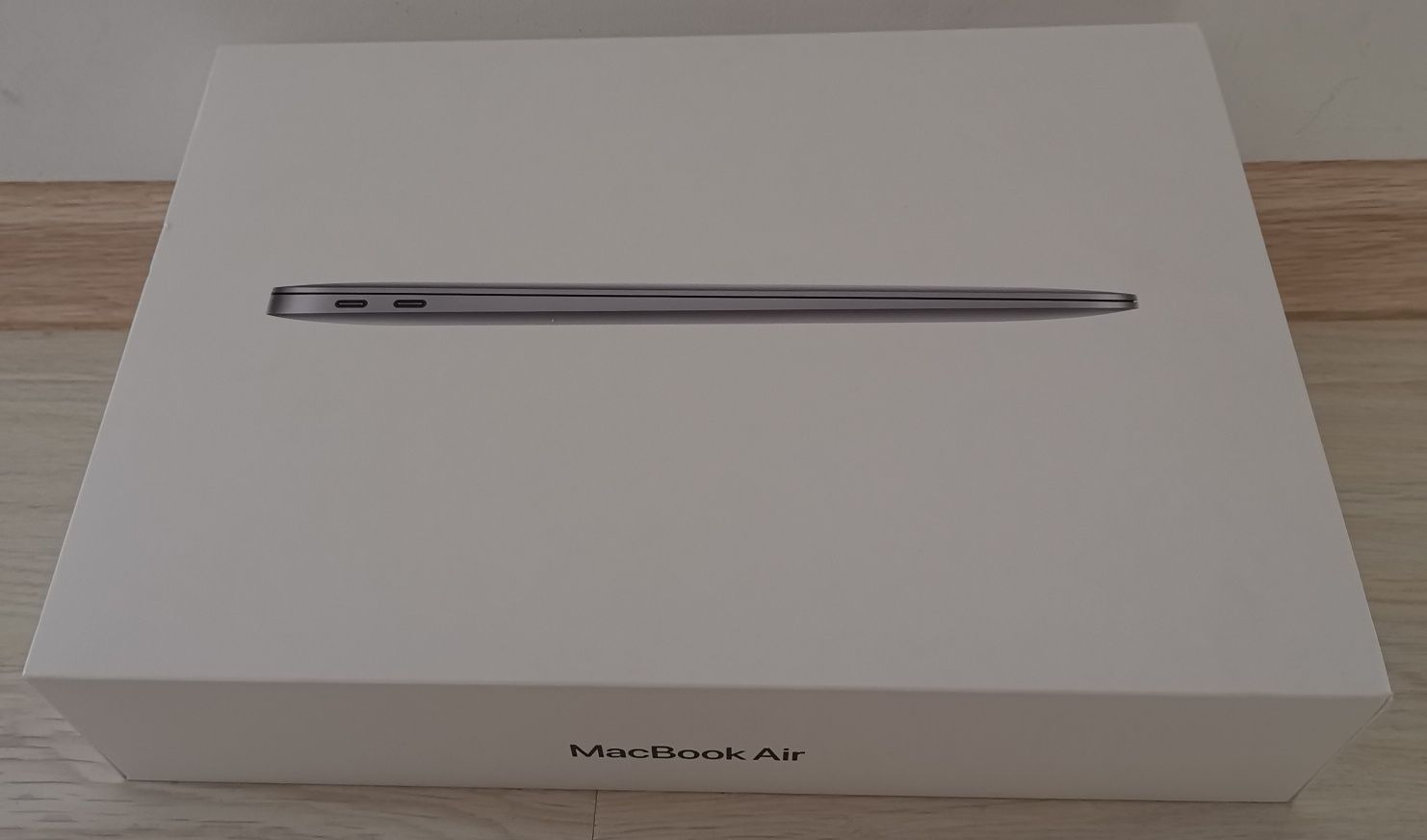 Macbook Air 2015 2.2 GHz Intel i7 256 SSD + CUTIE - impecabil