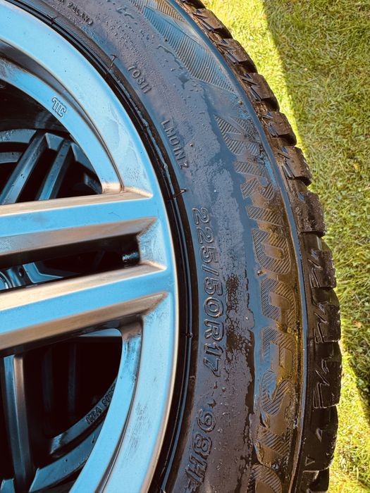 продавам джанти за Мерцедес със зимни гуми