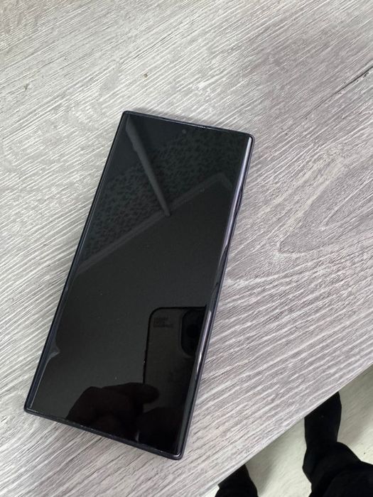 S22Ultra 256 gb.
