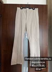 Pantaloni culotte cu despicatura