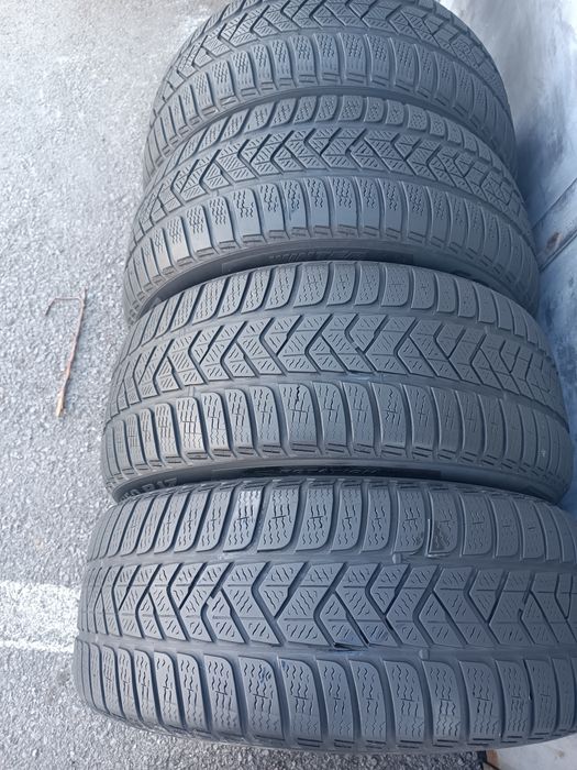 225/50/17 Pirelli