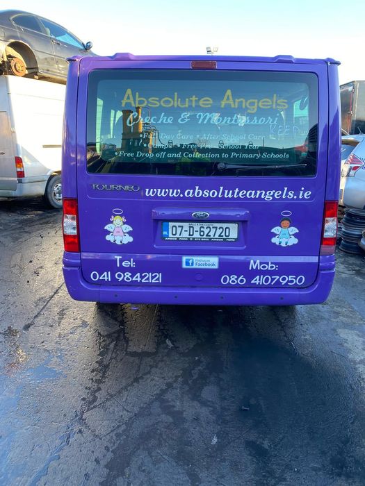 Bara fata capota faruri ford transit 2.2 euro 4
