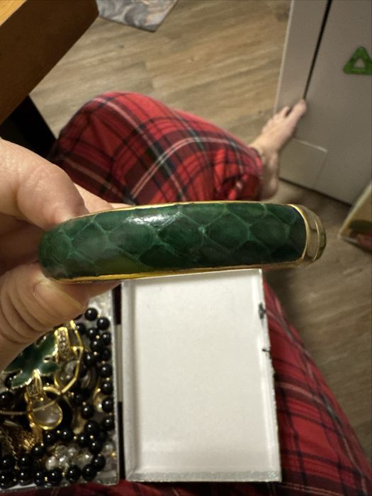 Браслет из кожи змеи