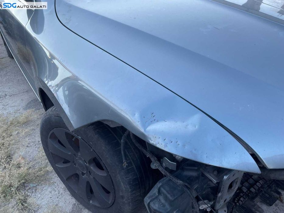 Aripa Dreapta Fata cu DEFECT Skoda Superb 2 2008 - 2013 [0235]