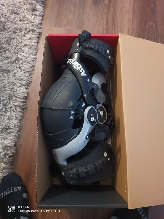 Protecții de genunchi Asterisk