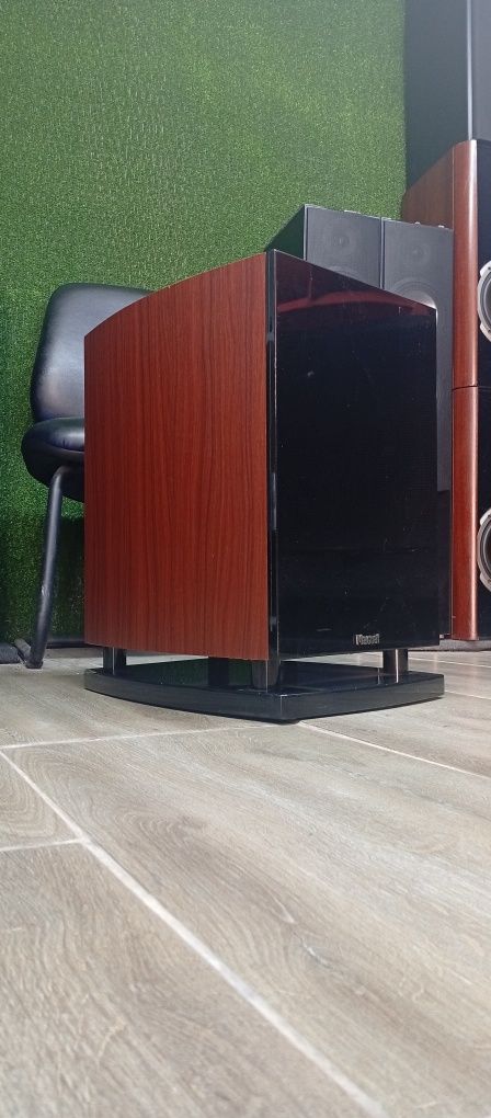 Активен субуфер MAGNAT QUANTUM 625A