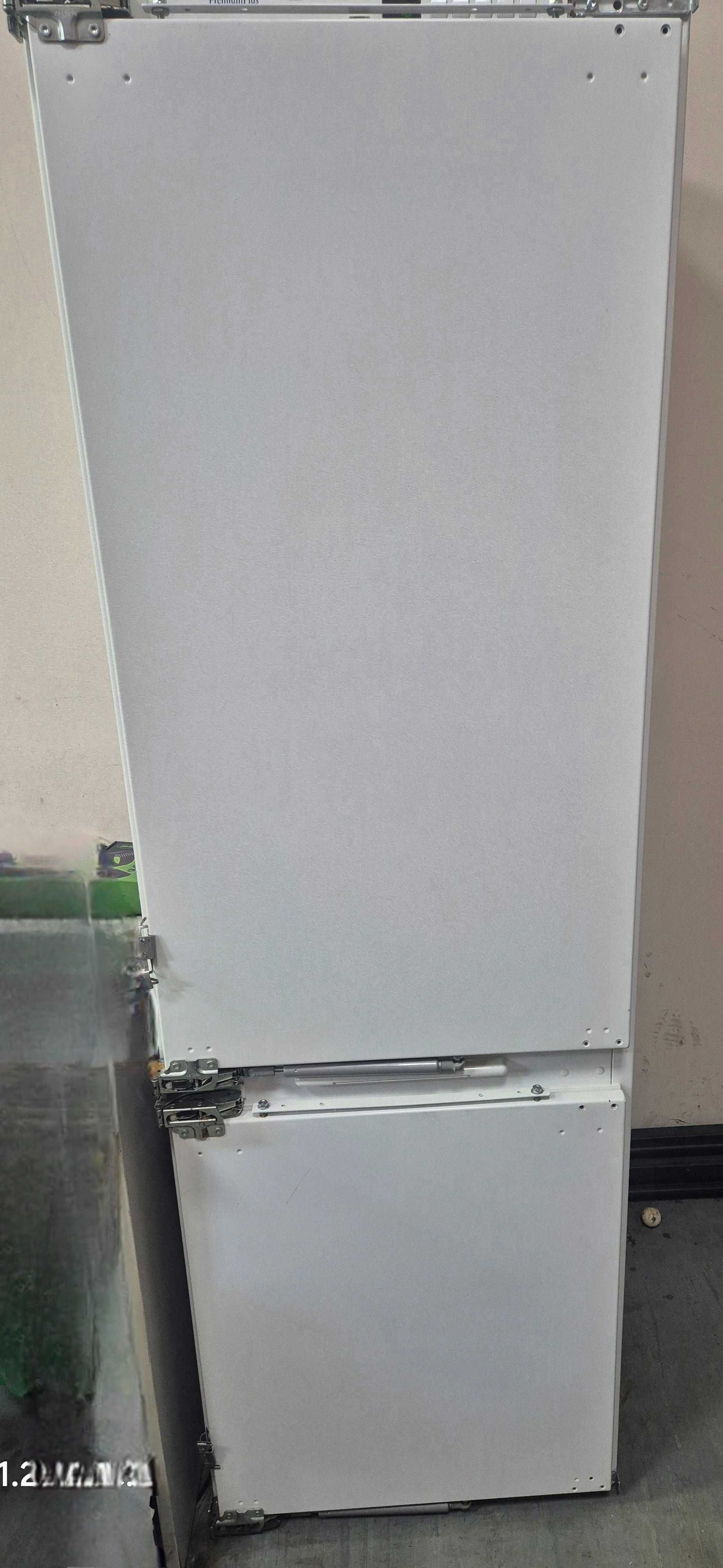 Продавам хладилник LIEBHERR Premium Plus BioFresh No Frost