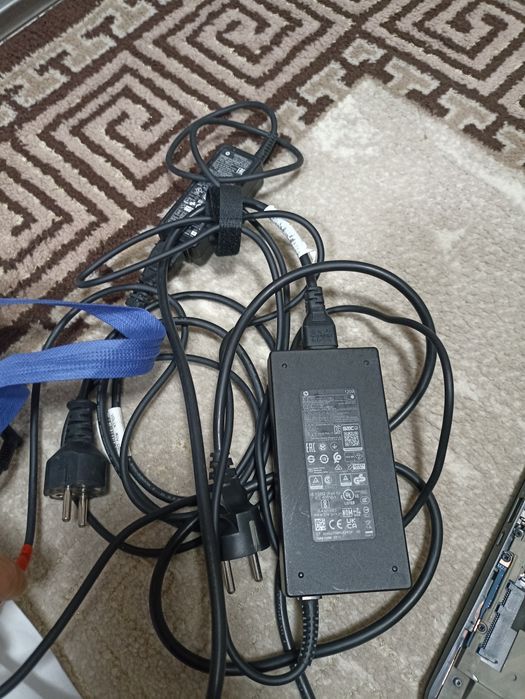 laptop hp zbook pentru piese sau rescris bios