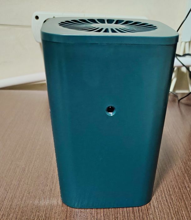 Purificator de aer nou la cutie