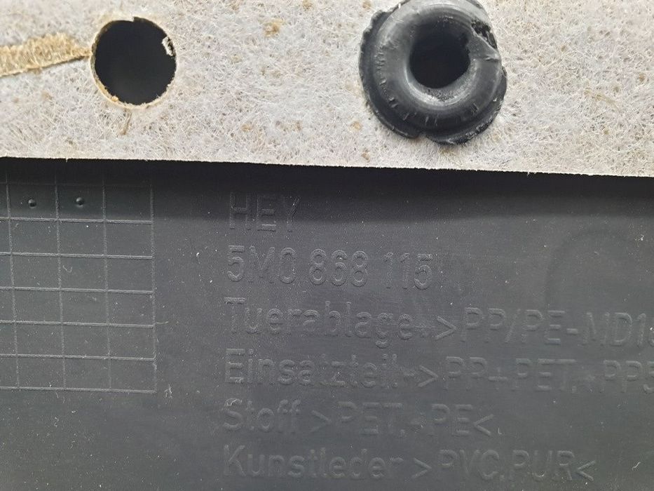 Panou interior usa stanga spate VOLKSWAGEN GOLF PLUS 5M1, 521 2004 - 2013 1.9 TDI BRU, BXF, BXJ  5M0868115