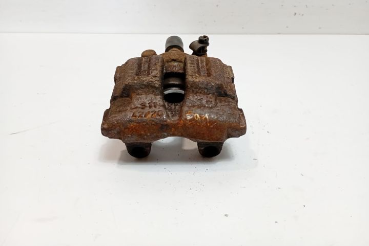 Etrier  dreapta spate BMW Seria 3 E90/E91/E92/E93