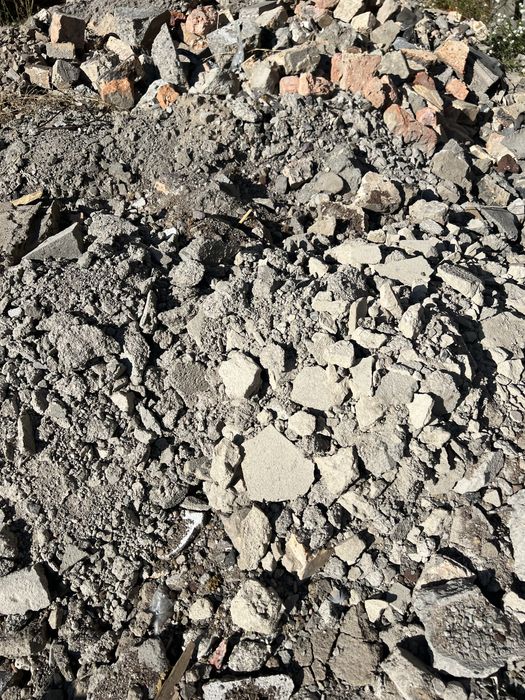 Строительный мусор бесплатно , самовывоз