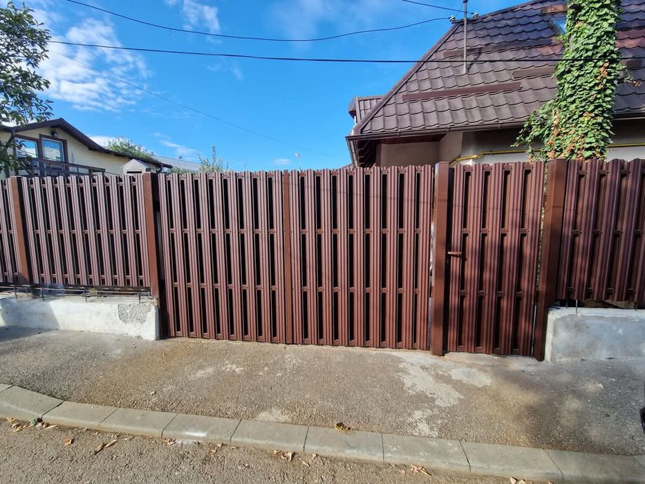 Executam garduri din tabla cutata,plasa bordurata, sipca metalica