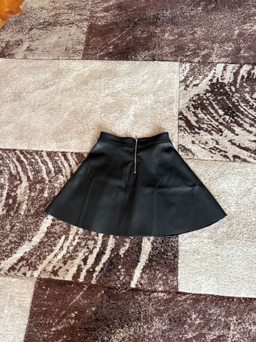 Fustă neagră piele ecologică only