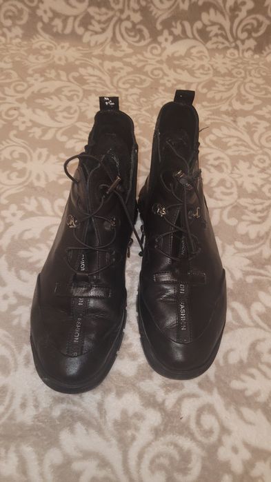 Piele marime 40 ,conform foto