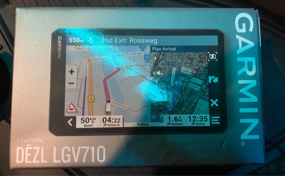 Garmin dezl LGV710