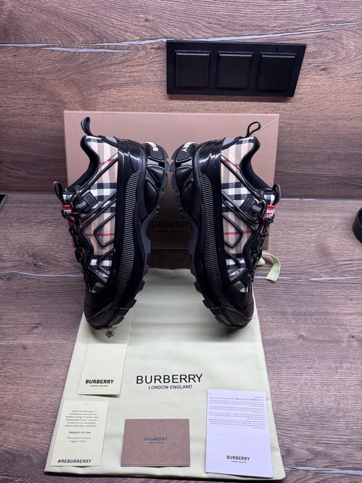 Мъжки обувки Burberry НОВИ