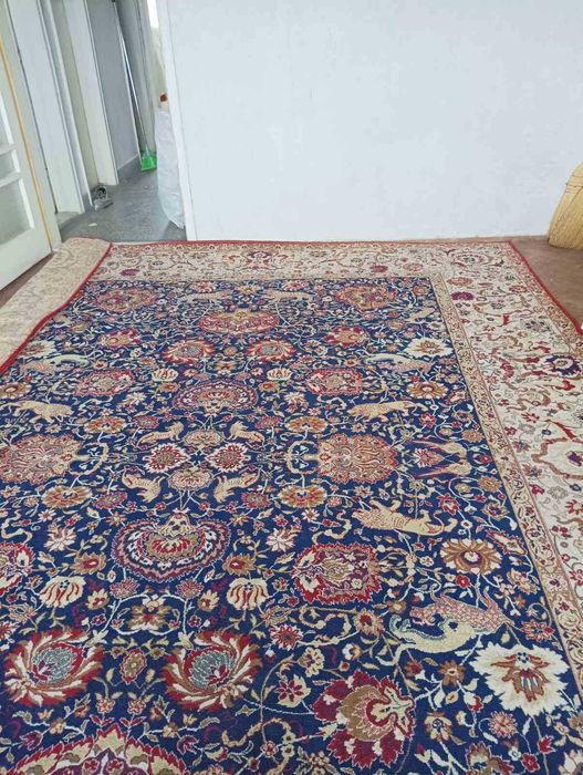 Персийки килим 3 на 4 метра използван