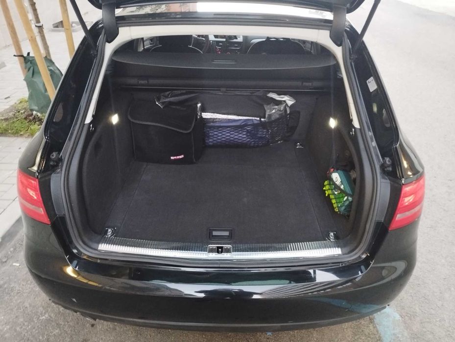 Продавам личния си автомобил - Audi a4 b8 avant 2009г. Дизел