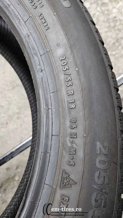 SET 2 Anvelope Iarna 205/55 R18 CONTINENTAL ContiWinterContact TS830P