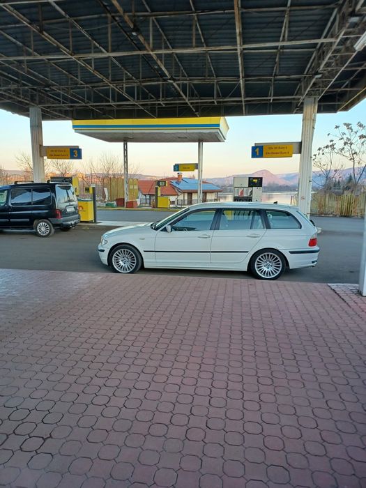 Продава се BMW 330d E46