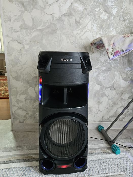 Продам колонку SONY в отличном состоянии