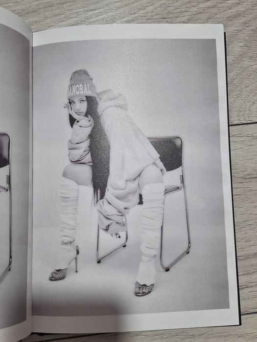 Album LALISA black version