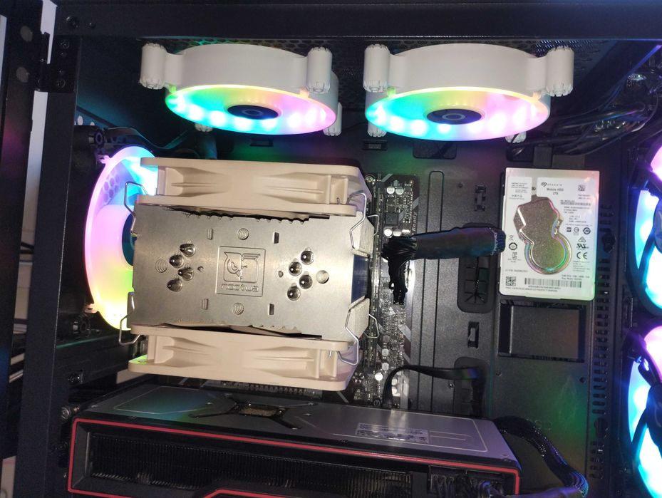 Vand/schimb Pc gaming 2k/4k Ryzen 9 5950x 16c RX6900XT 16gb ddr6 2.5tb