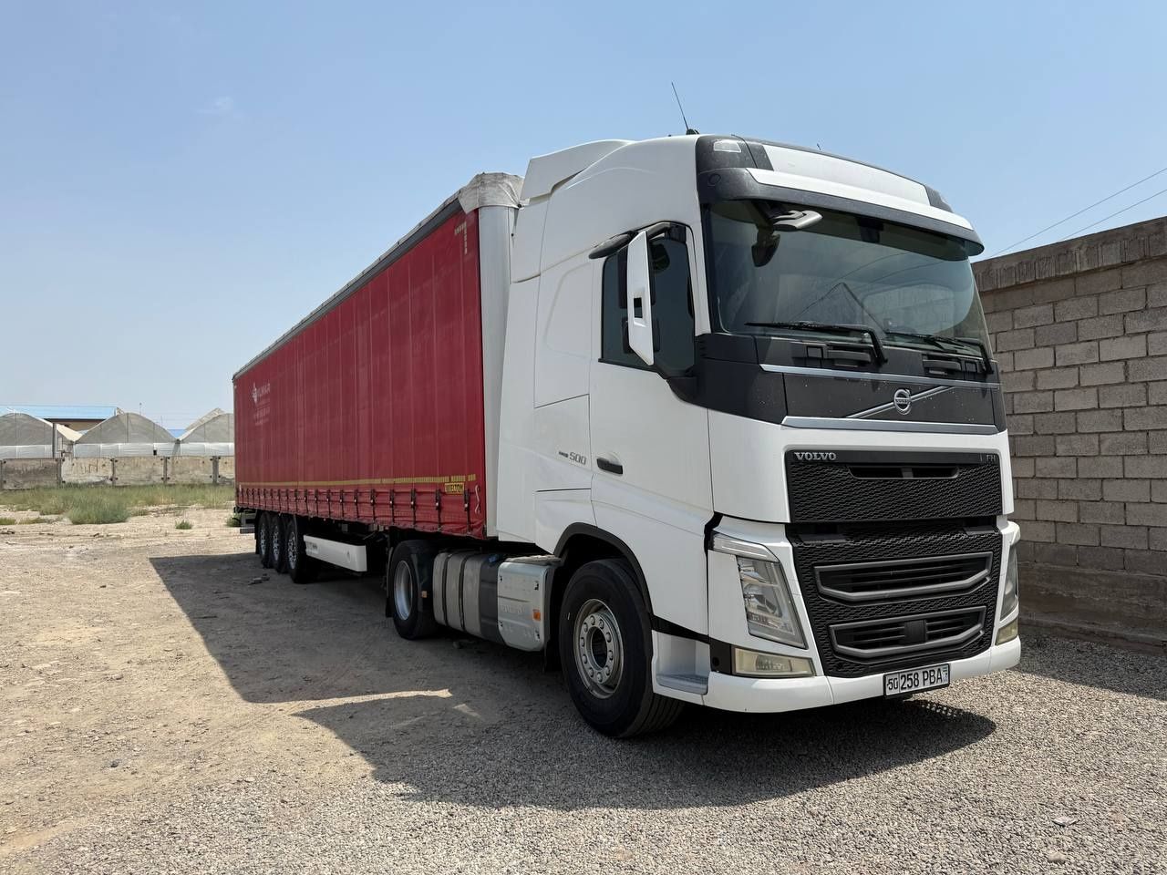 VOLVO FH500 EURO 6 + WIELTON прицеп Сотилади