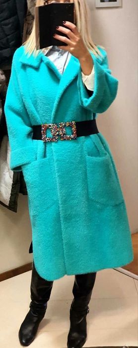 Дамско палто тип халат в бонбонен цвят