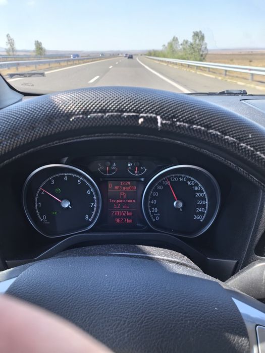 Форд галакси продава се