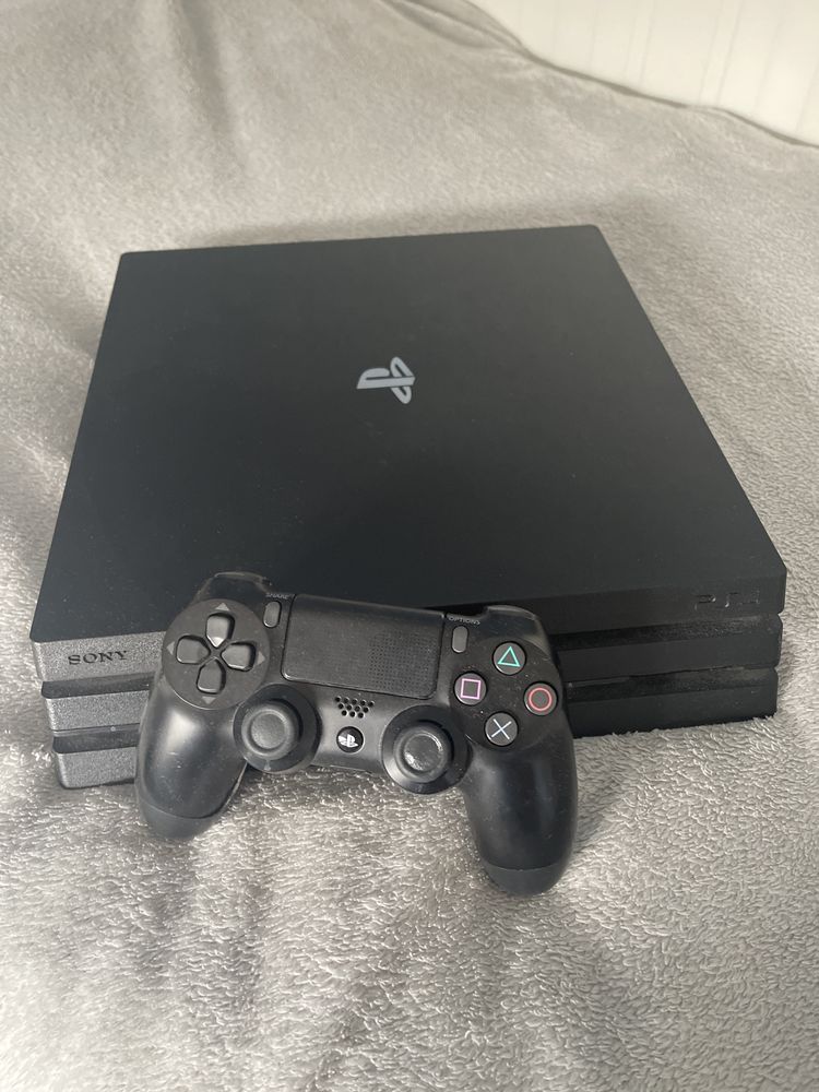 Play Station 4 Pro 2 tera