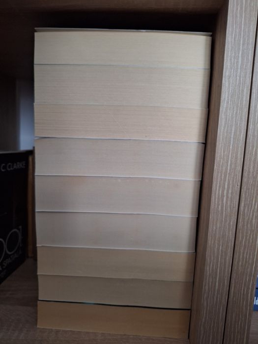 Trilogia Zorii Nopții de Peter Hamilton