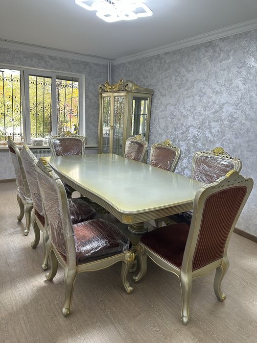 Продам гарнитуру в гостинную