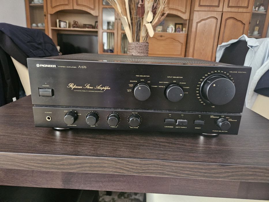 Amplificator Pioner A676