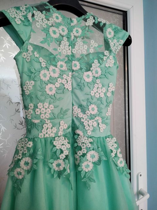 Rochie eleganta de evenimente