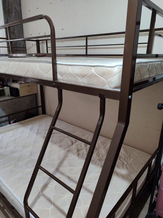 Продаётся двухъярусная кровать