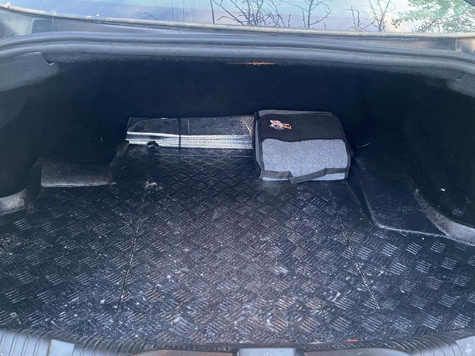 Перфектен Ягуар, Jaguar XF
