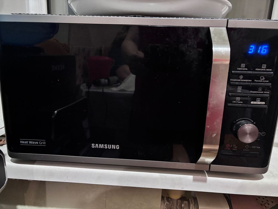 Микроволновая печь