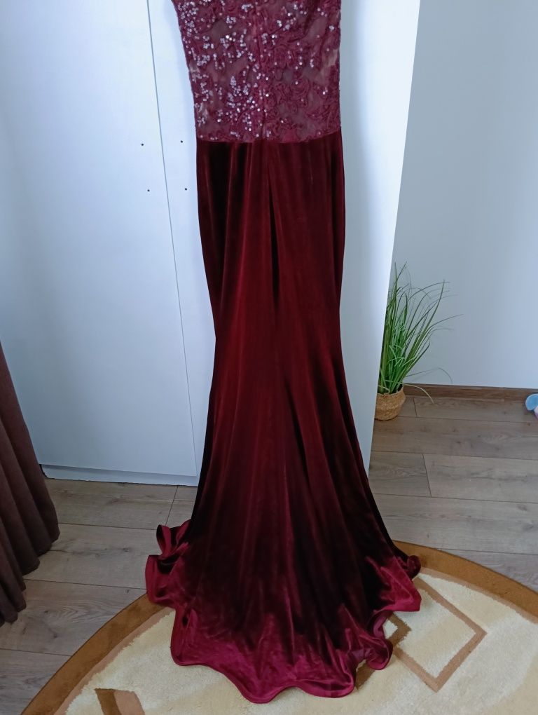 Rochie pentru ocazie, model unicat catifea magenta