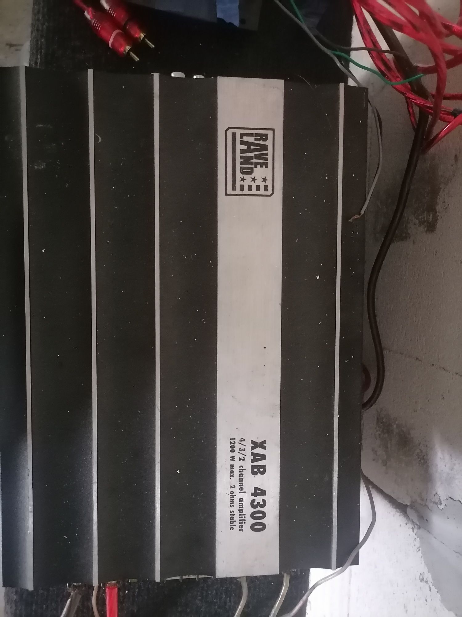 Subwoofer Auto JBL