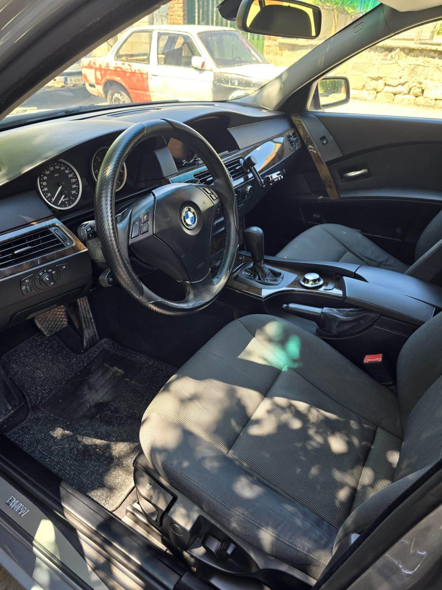 BMW 530d E60 2005 година