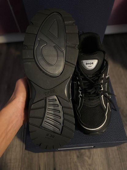 Dior b30 (black)