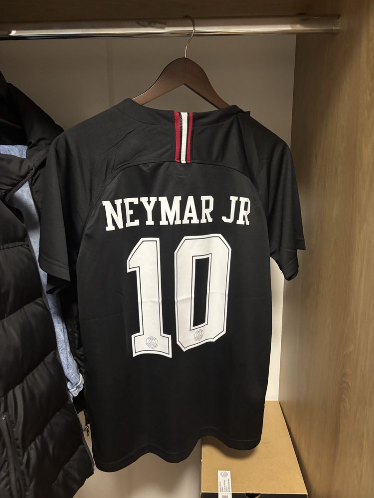PSG, Neymar тениска