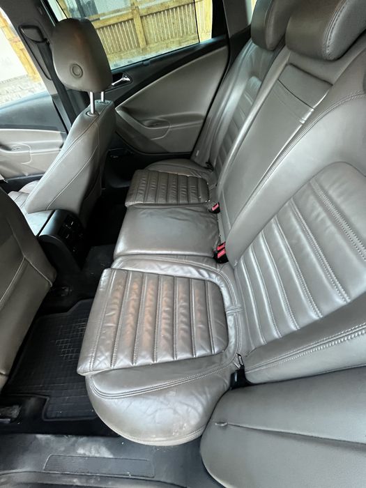 Passat b6 2.0 tdi DSG 2007 piele trapa bixenon fara rugina recent adus