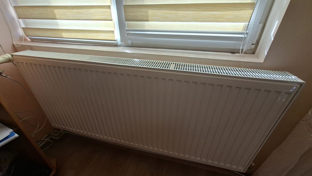 Calorifer din Otel 1400x600