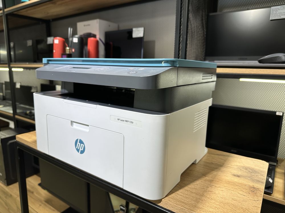 Принтер лазерный HP Laser MFP 135r, МФУ, черно-белый, 8642/А10